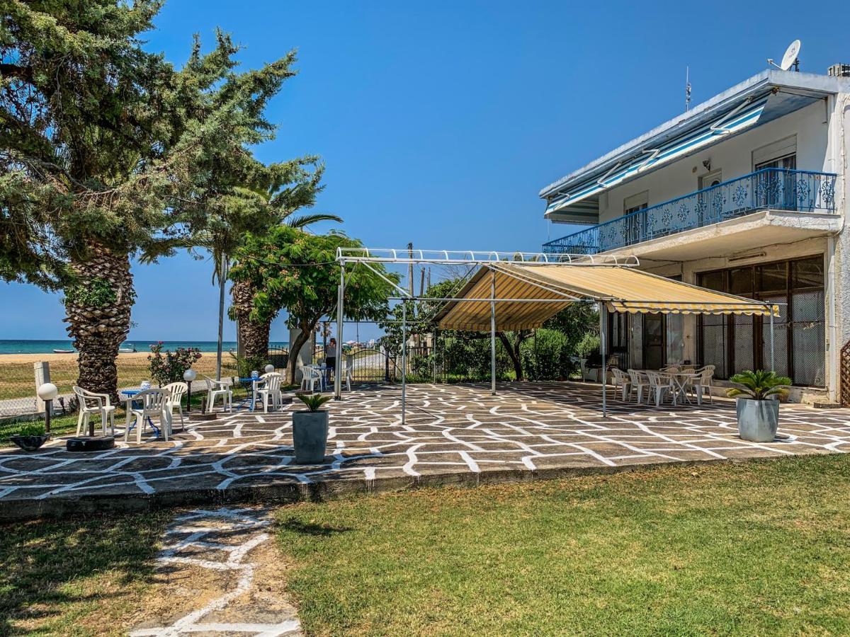 Galinis' Sea Front Studios Nea Kallikrateia Exteriér fotografie